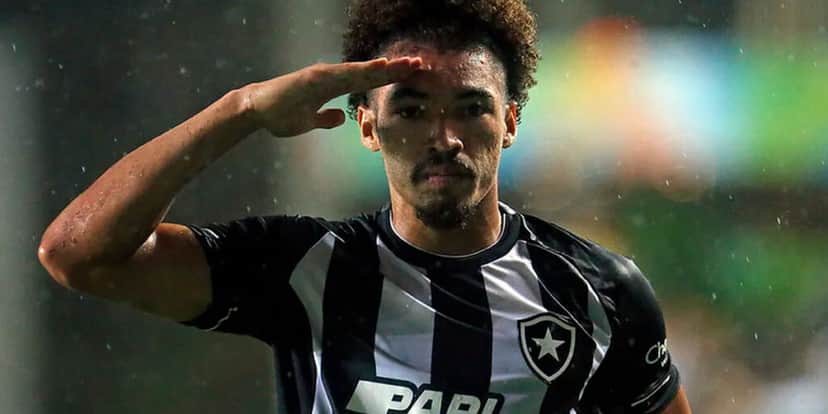 Adryelson, craque de futebol, pode deixar o Botafogo no próximo ano (Foto: Divulgação) Adryelson, craque de futebol, pode deixar o Botafogo no próximo ano (Foto: Divulgação)