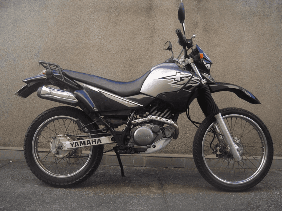 A XT 225 da Yamaha - Foto Reprodução Internet A XT 225 da Yamaha - Foto Reprodução Internet
