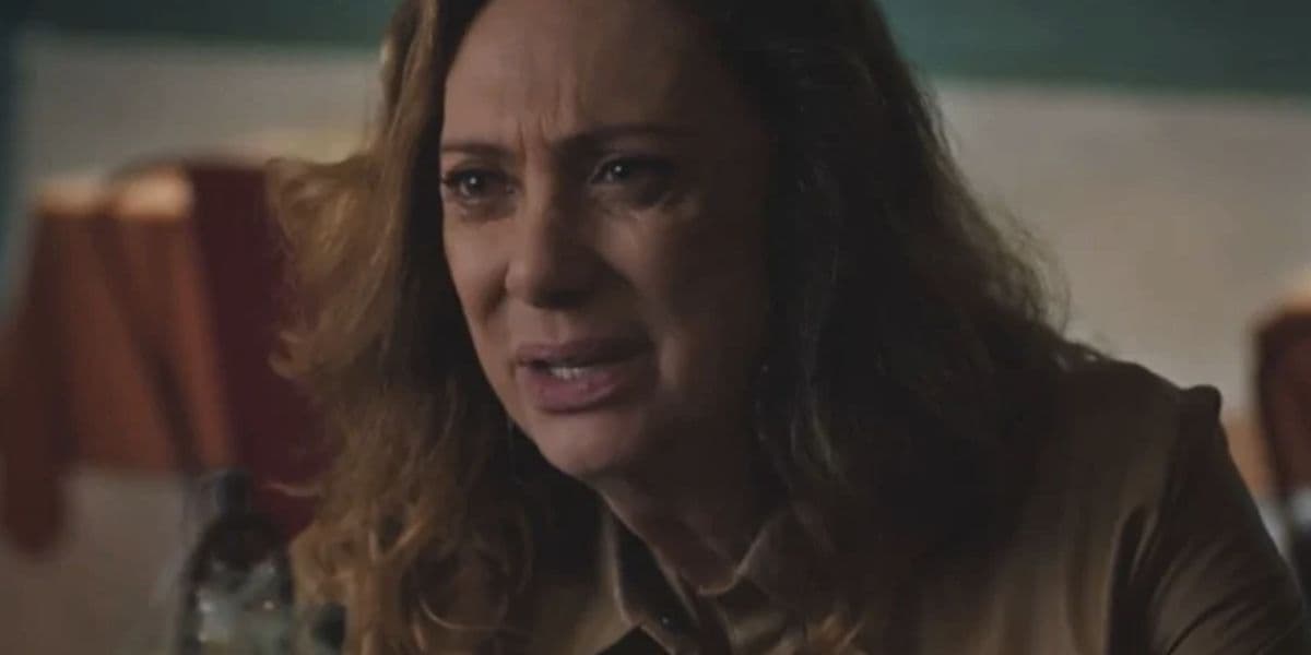 Agatha (Eliane Giardini) em Terra e Paixão (Foto: Reprodução / Globo) Agatha (Eliane Giardini) em Terra e Paixão (Foto: Reprodução / Globo)