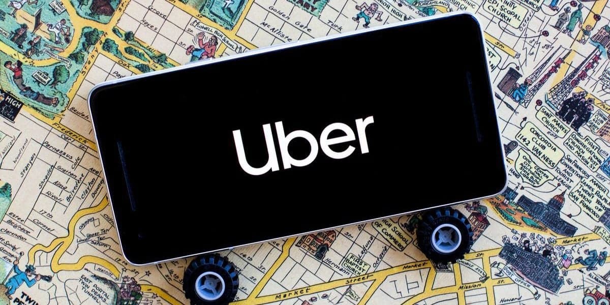 O Uber é um dos principais aplicativos de carona do país (Reprodução: Internet) O Uber é um dos principais aplicativos de carona do país (Reprodução: Internet)