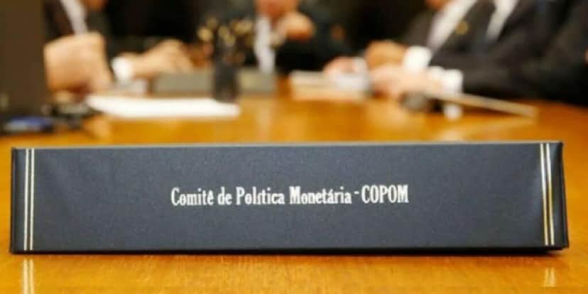 O COPOM vai analisar hoje a nova Taxa Selic (Reprodução: Internet) O COPOM vai analisar hoje a nova Taxa Selic (Reprodução: Internet)