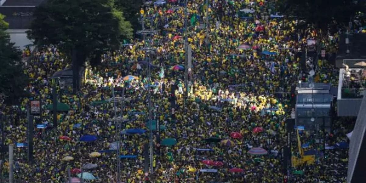 Manifestação na Avenida Paulista no último domingo (25) (Reprodução: Internet) Manifestação na Avenida Paulista no último domingo (25) (Reprodução: Internet)