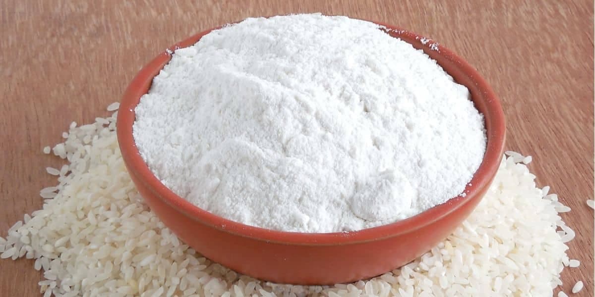 Farinha de arroz é útil para o fim da melasma (Reprodução: Internet) Farinha de arroz é útil para o fim da melasma (Reprodução: Internet)
