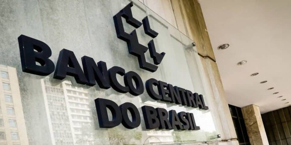 Banco Central emite comunicado sobre a falência de banco gigante (Reprodução: Internet) Banco Central emite comunicado sobre a falência de banco gigante (Reprodução: Internet)