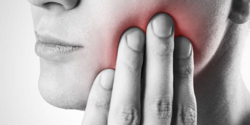 Fim da dor de dente em 5 segundos: Chá milagroso com 2 ingredientes cura qualquer aflição sem gastar 1 real