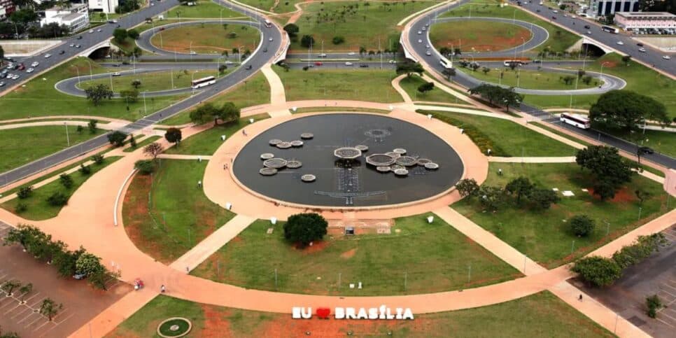 Distrito Federal obriga a ter um ponto de apoio aos motoristas (Reprodução: Internet) Distrito Federal obriga a ter um ponto de apoio aos motoristas (Reprodução: Internet)