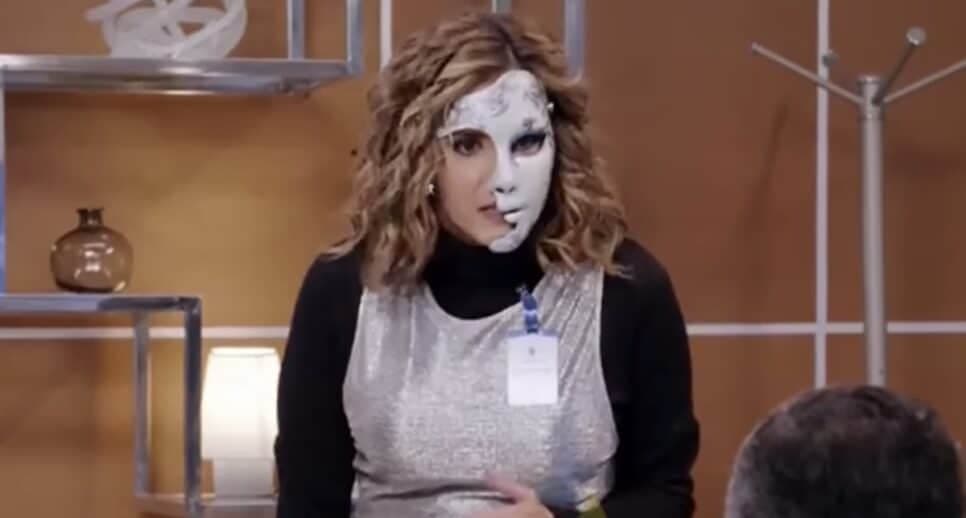 Samanta Vega se rebela contra Mirtes e Alma e dá basta nas aliadas (Foto: Reprodução/ SBT) Samanta Vega se rebela contra Mirtes e Alma e dá basta nas aliadas (Foto: Reprodução/ SBT)