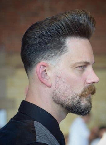 Corte de cabelo Rockabilly (Foto: Reprodução / Pinterest)
Corte de cabelo Rockabilly (Foto: Reprodução / Pinterest)