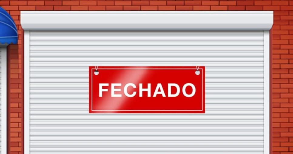 "Comunicamos o fechamento": Fim de loja de festas nº1 de Porto Alegre, RS, abala clientes após 30 anos