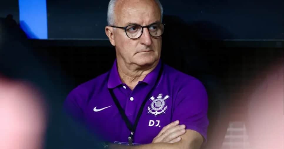 Demissão de Dorival aprovada no Corinthians neste domingo (01) (Foto: Reprodução/ Internet) Demissão de Dorival aprovada no Corinthians neste domingo (01) (Foto: Reprodução/ Internet)