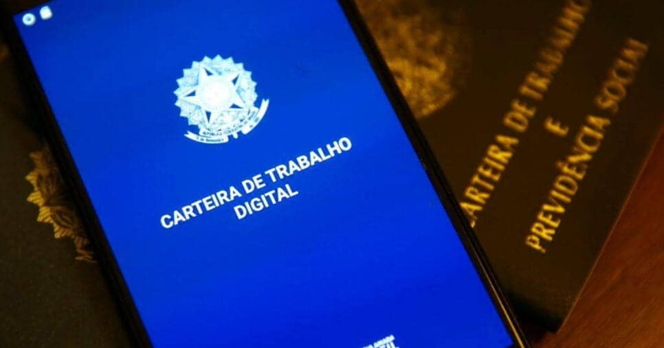14° salário em 2025: Regra revela CLTs que têm direito ao benefício