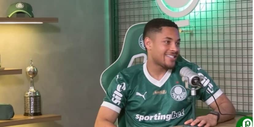 Vitor Roque deve ficar de fora do jogo contra o Santos (Reprodução: Youtube) Vitor Roque deve ficar de fora do jogo contra o Santos (Reprodução: Youtube)