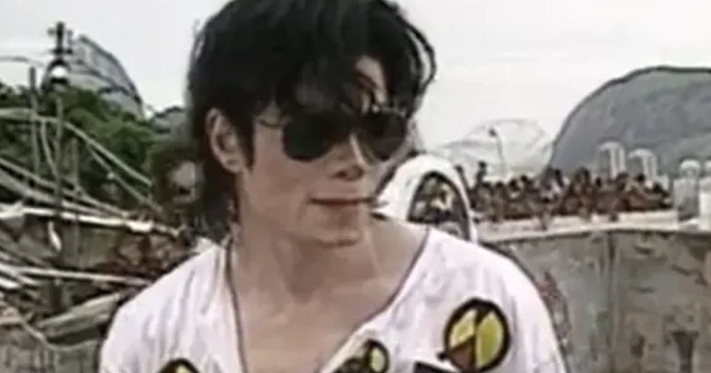 Lene Sensitiva revela que Michael Jackson estaria vivo (Foto: Reprodução / YouTube) Lene Sensitiva revela que Michael Jackson estaria vivo (Foto: Reprodução / YouTube)