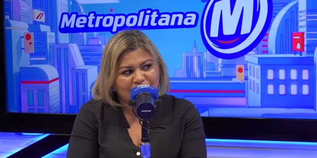 Lene Sensitiva durante o Chupim, da Metropolitana (Reprodução: Youtube) Lene Sensitiva durante o Chupim, da Metropolitana (Reprodução: Youtube)